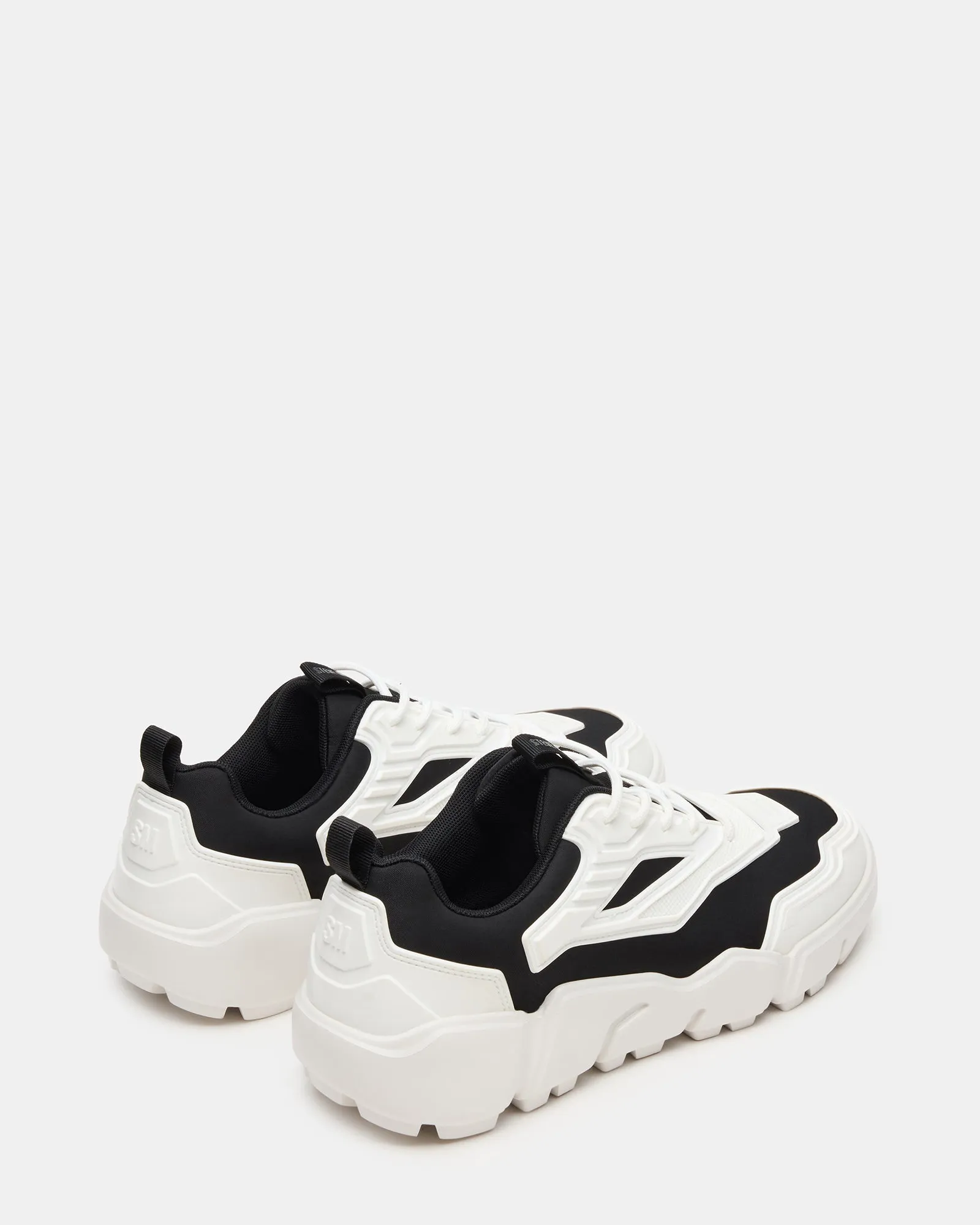 PACE BLACK/WHITE sold by Steve Madden product image thumbnail 5