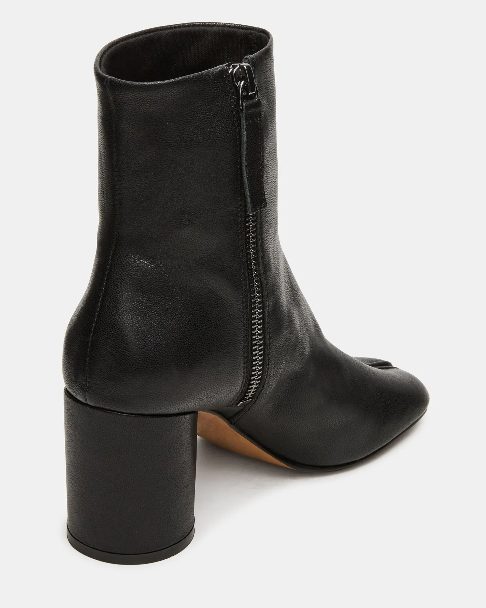 CARO BLACK LEATHER sold by Steve Madden product image thumbnail 5