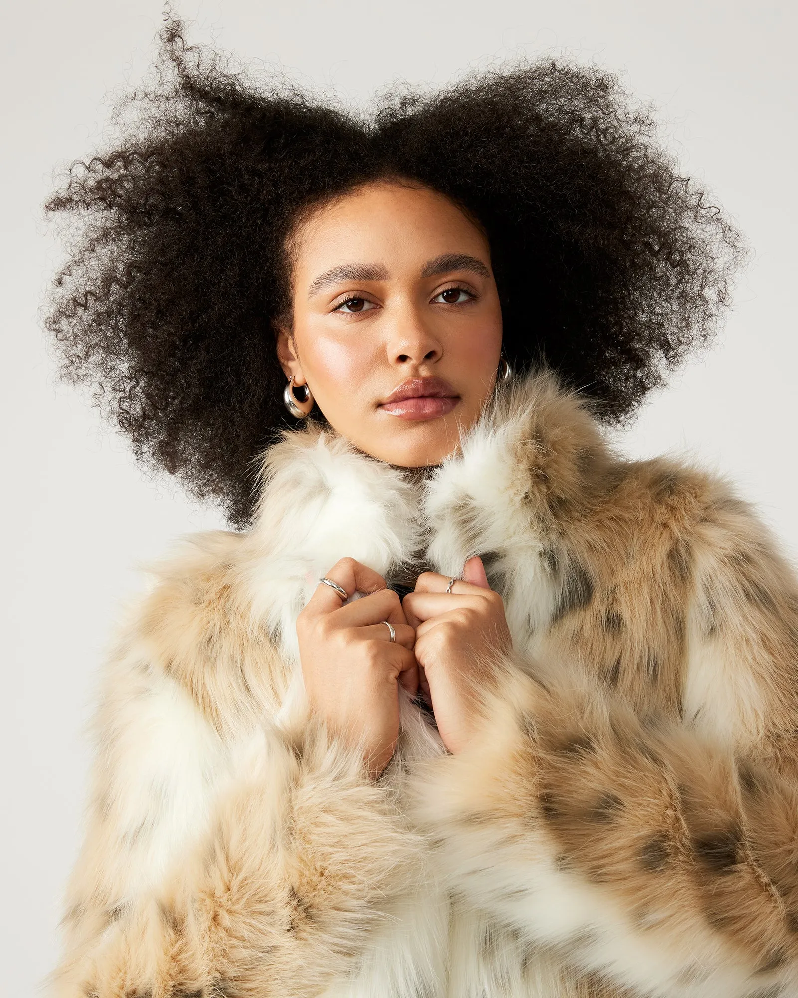 WILD DREAM JACKET SNOW LEOPARD sold by Steve Madden product image thumbnail 4