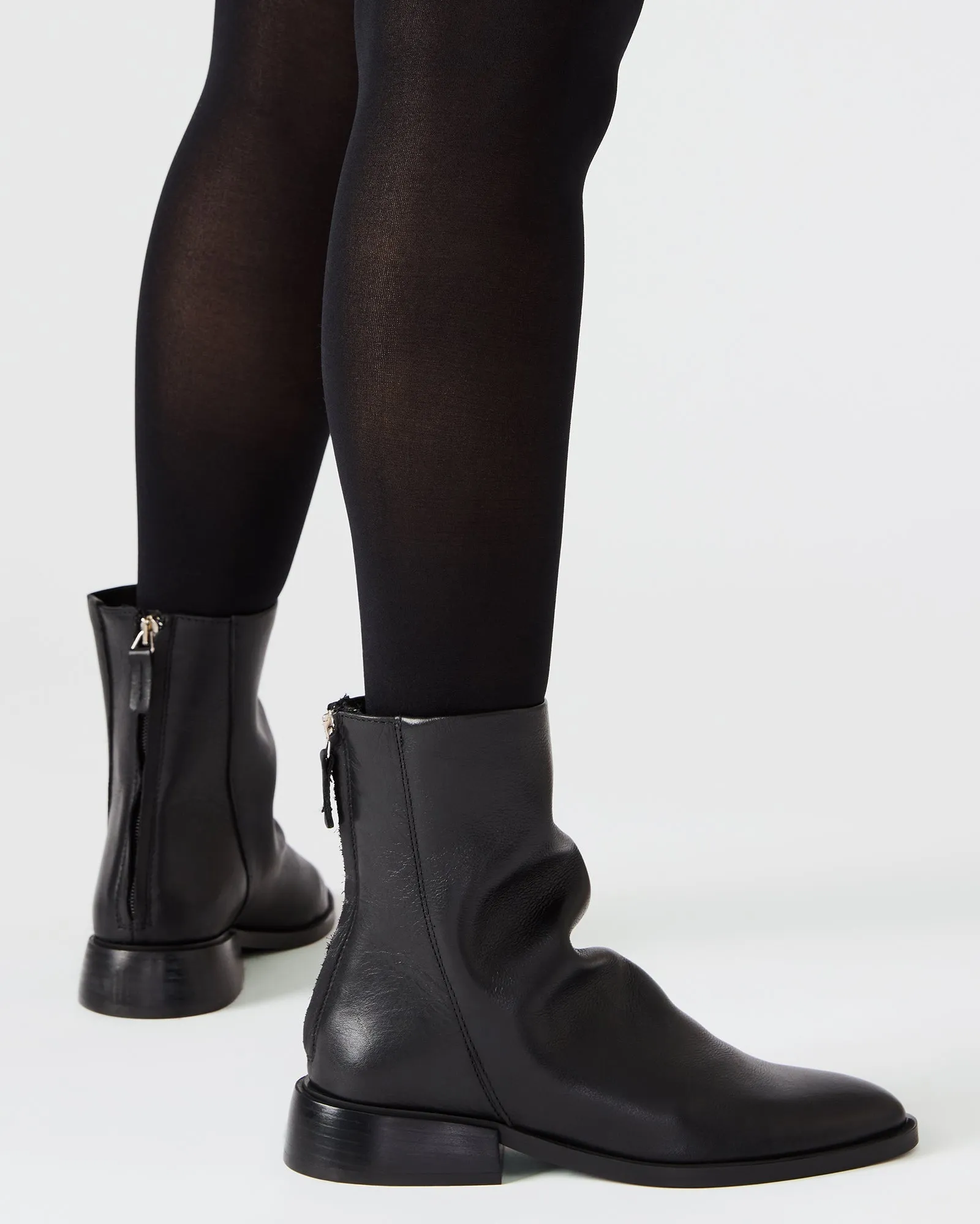 NEXIE BLACK LEATHER - SM REBOOTED sold by Steve Madden product image thumbnail 2