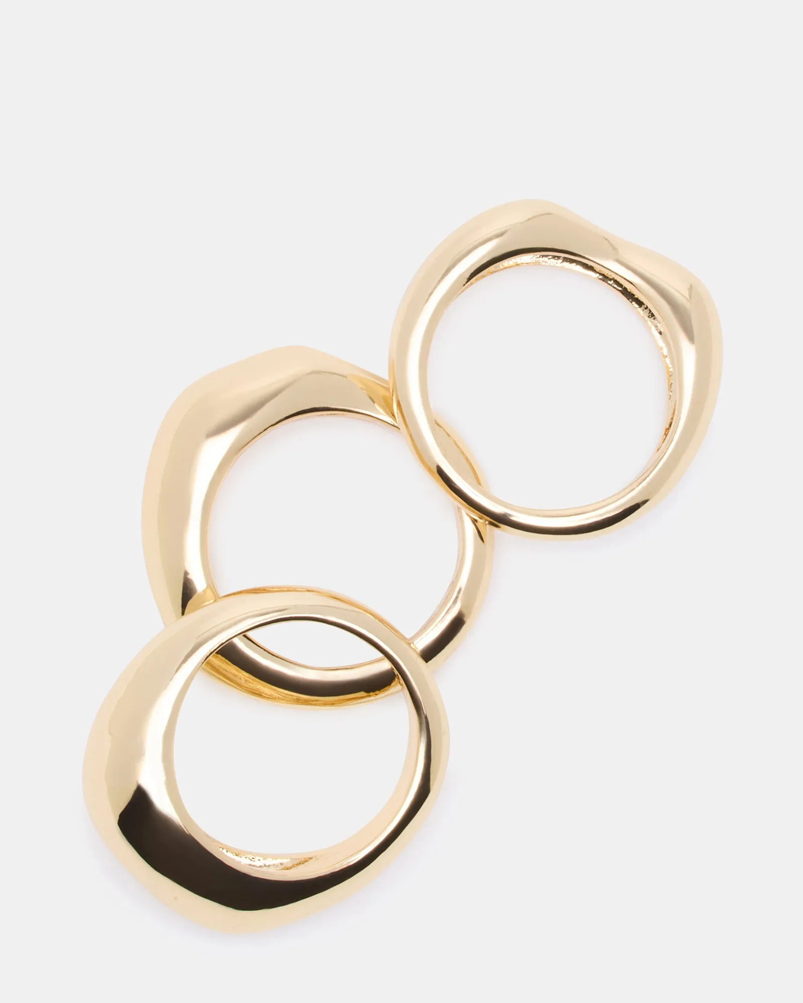 WAVY STACKABLE RINGS GOLD sold by Steve Madden