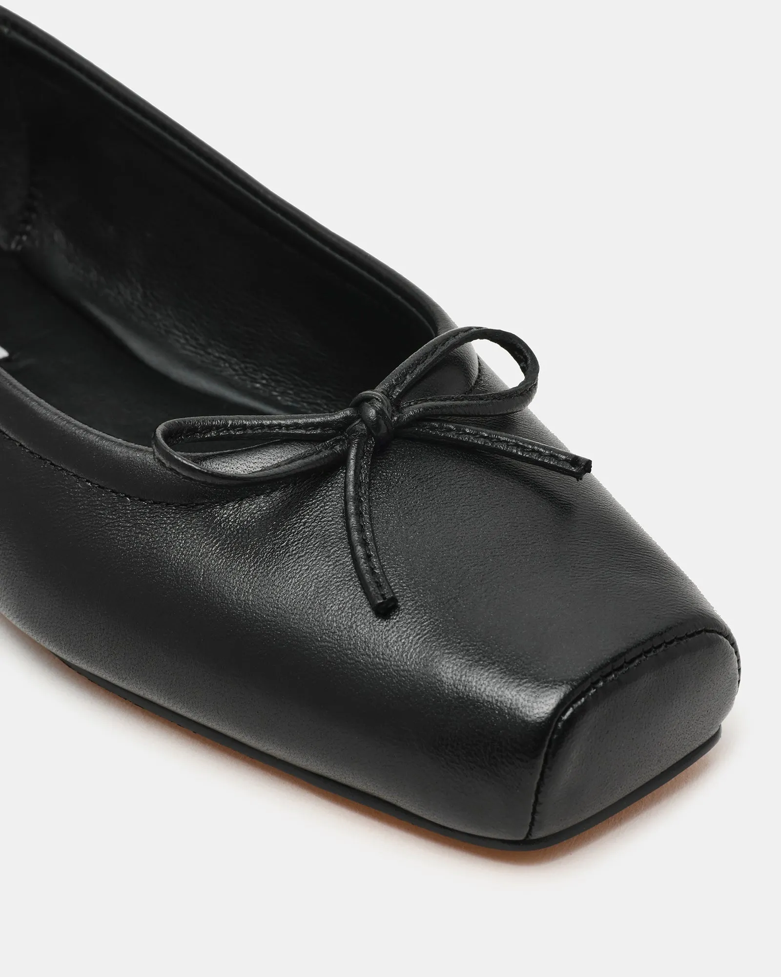 ELEVE BLACK LEATHER sold by Steve Madden product image thumbnail 3