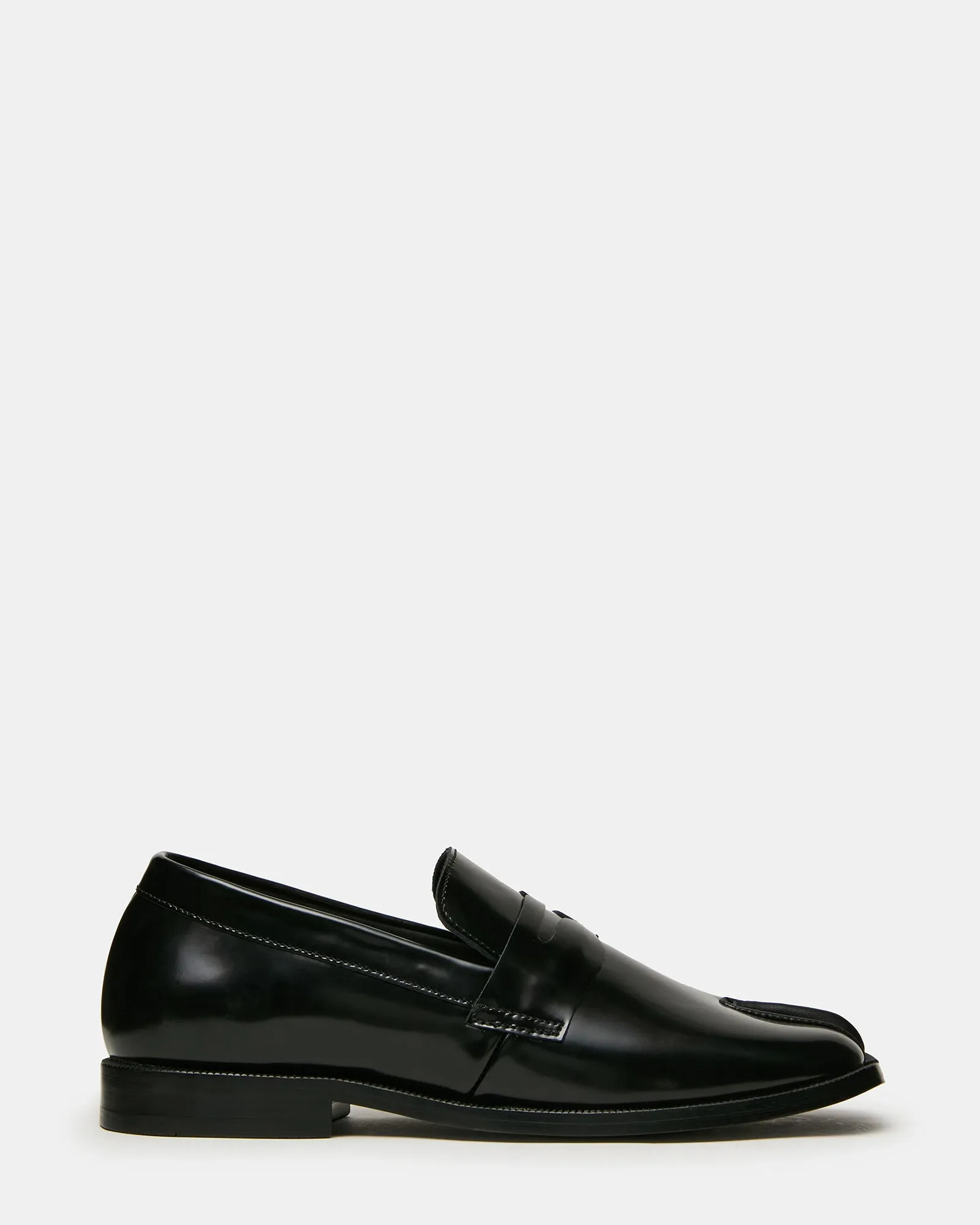 COSMIN BLACK BOX sold by Steve Madden product image thumbnail 2
