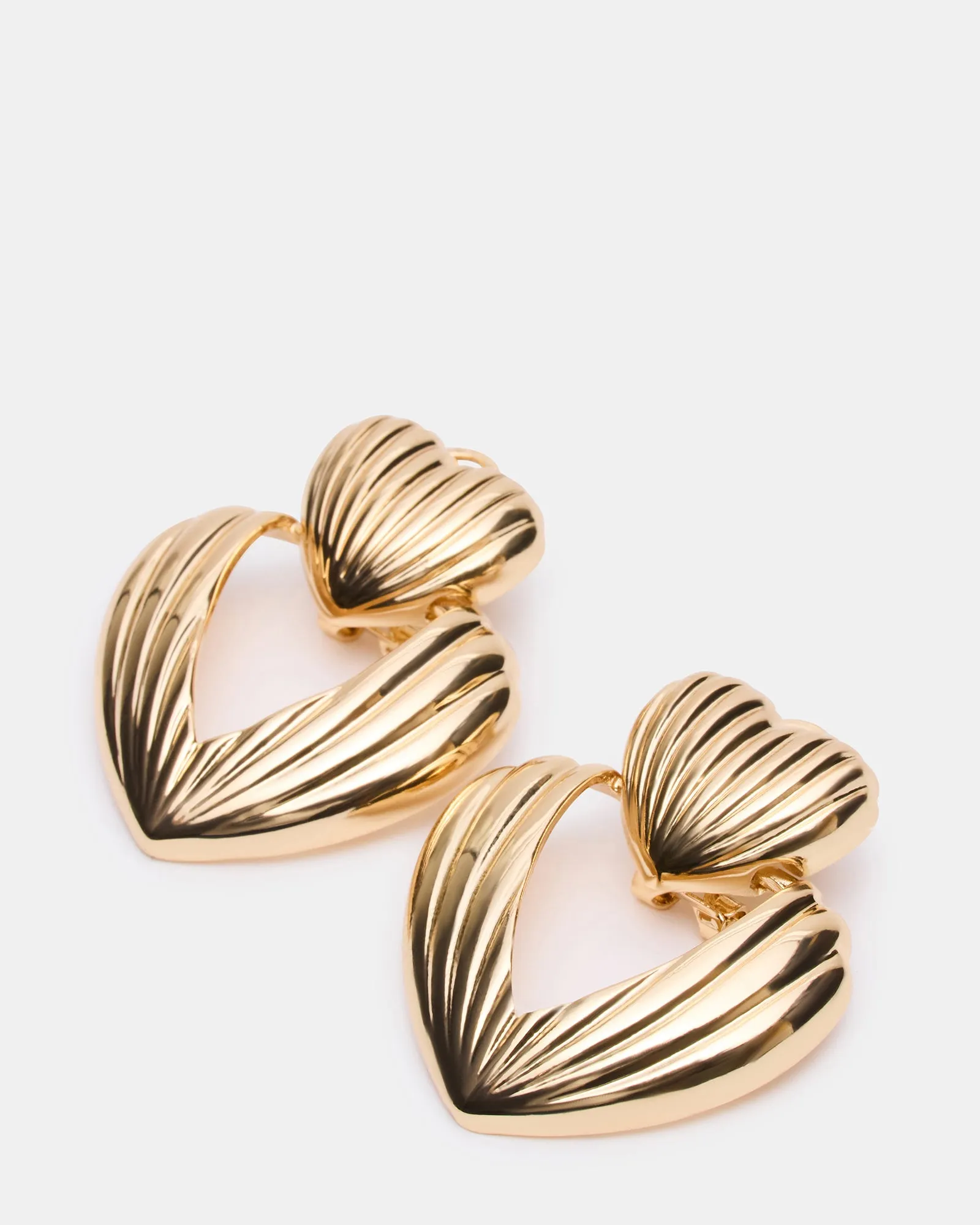 RIBBED DOUBLE HEART EARRINGS GOLD sold by Steve Madden product image thumbnail 2