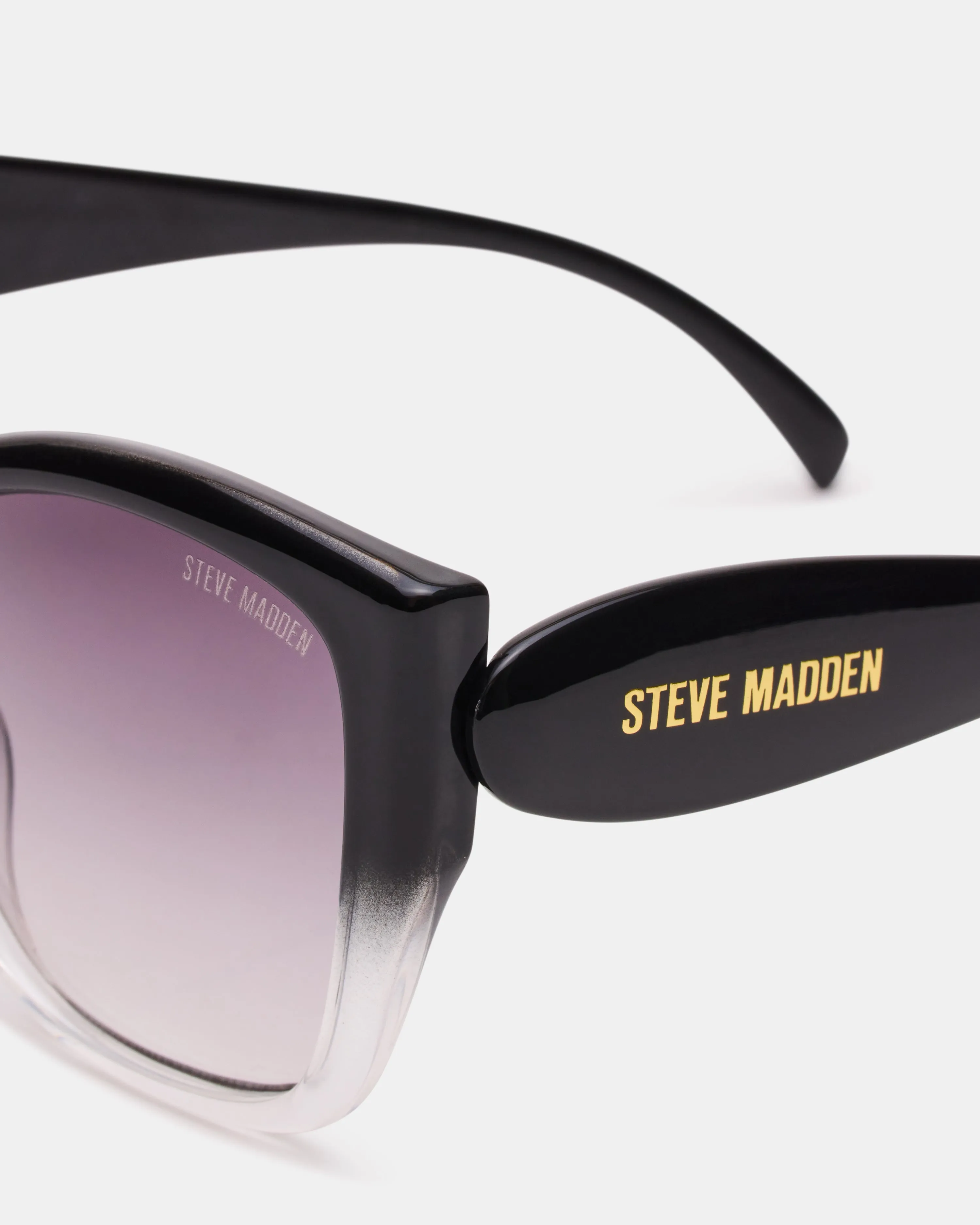 KLOE SUNGLASSES BLACK sold by Steve Madden product image thumbnail 2