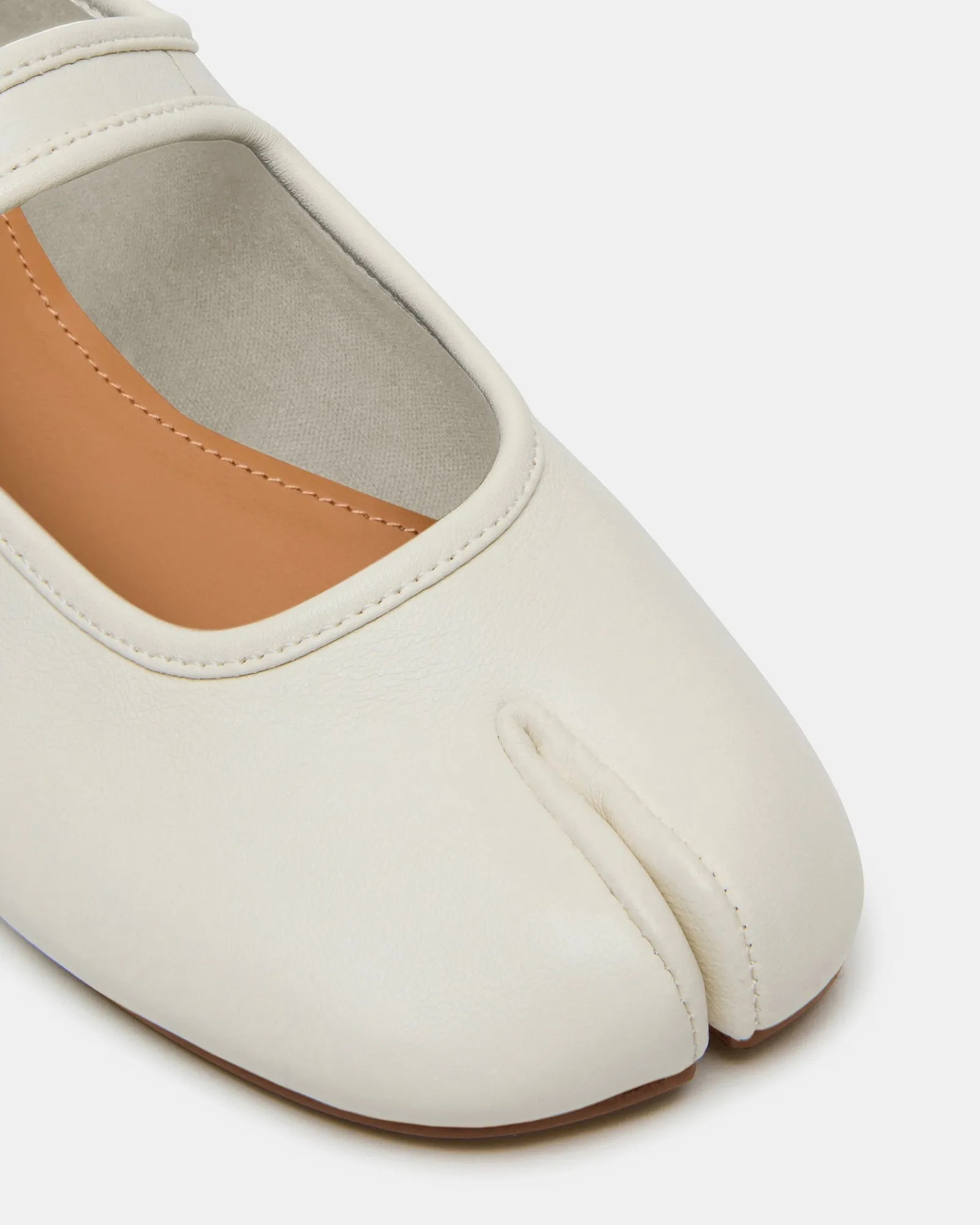 CALARA WHITE LEATHER sold by Steve Madden product image thumbnail 3