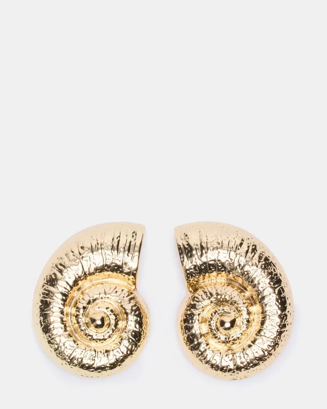SEASHELL SHAPED EARRINGS GOLD sold by Steve Madden
