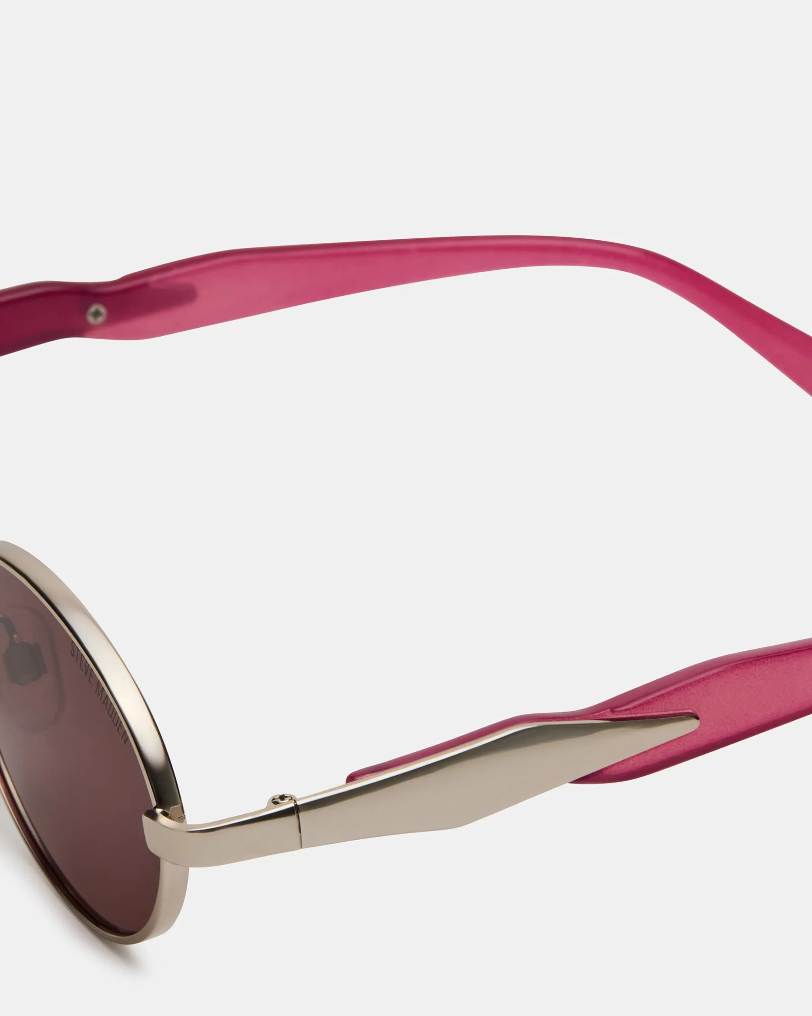 LANDY SUNGLASSES SILVER sold by Steve Madden product image thumbnail 2