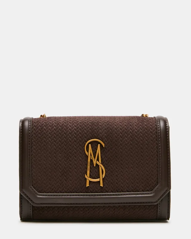 LARISA WOVEN BAG CHOCOLATE made by Steve Madden