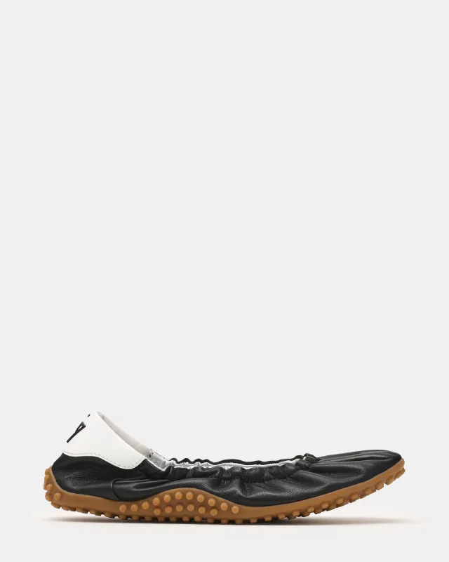 PIETRA BLACK LEATHER made by Steve Madden