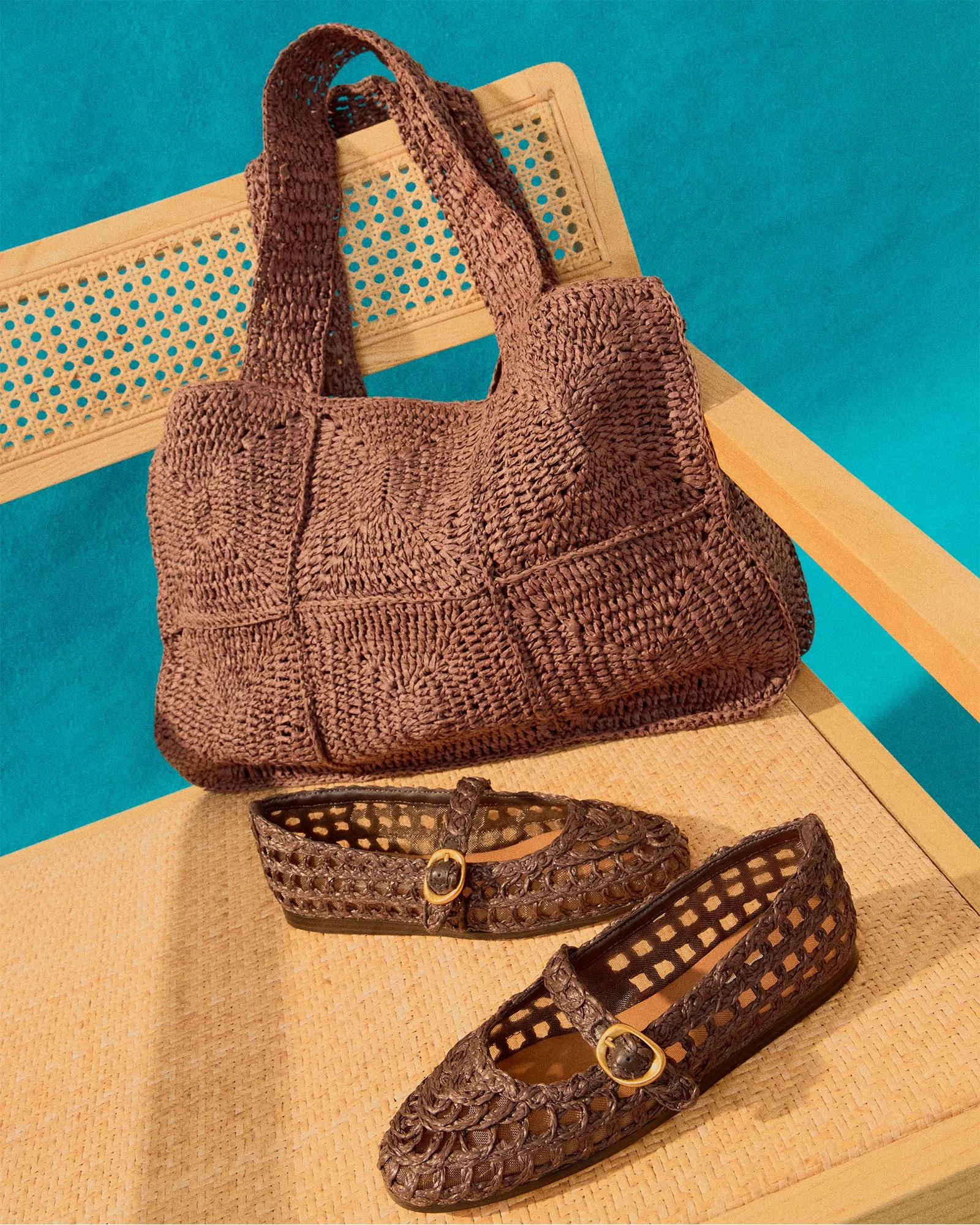 MELODY FLAT & SUNOVA BAG BUNDLE sold by Steve Madden