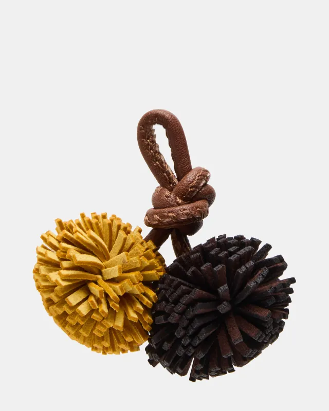 POM SHOE CHARM BROWN/MULTI made by Steve Madden