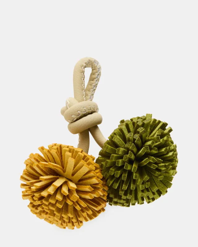 POM SHOE CHARM GREEN/MULTI made by Steve Madden
