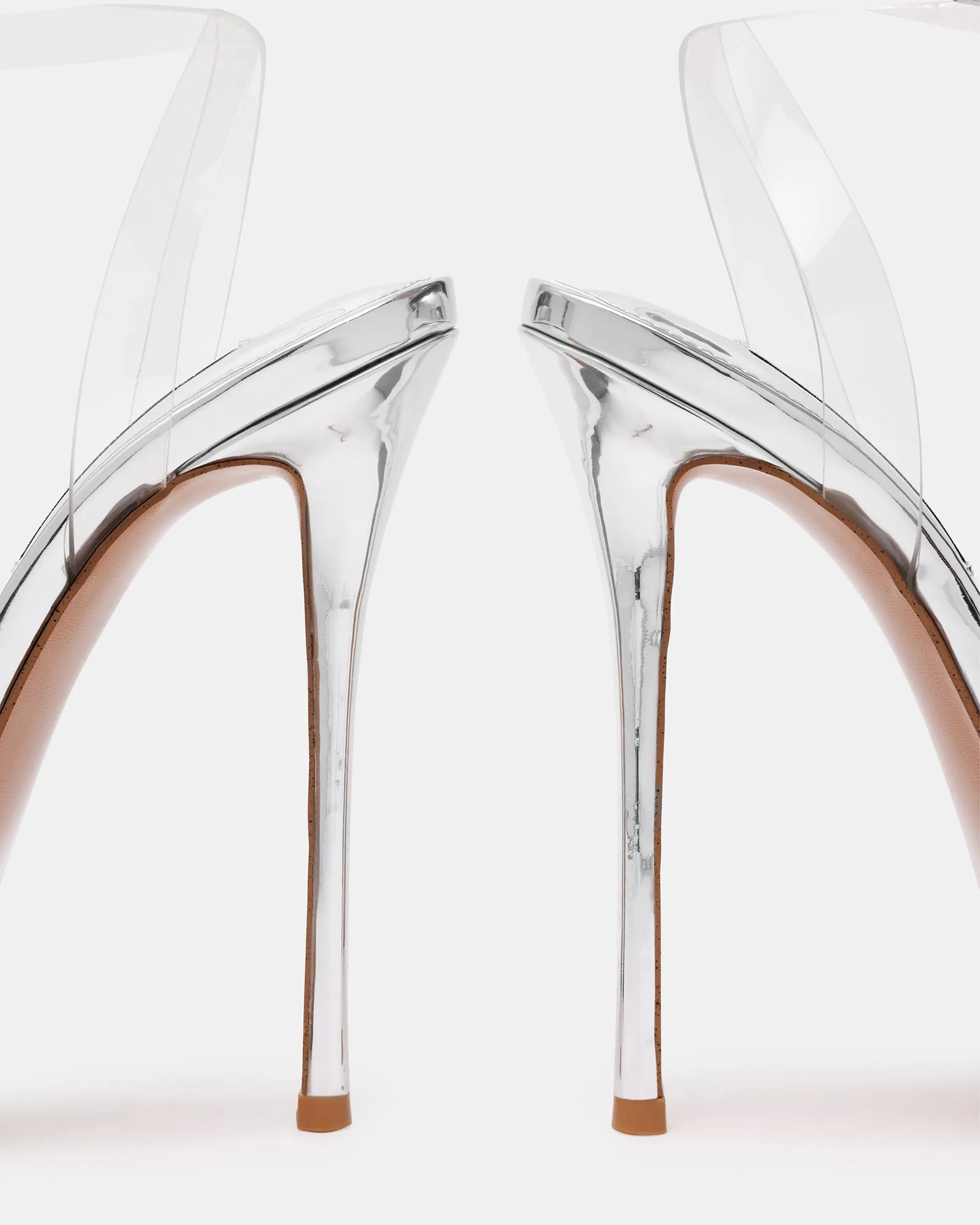 JEZZICA CLEAR sold by Steve Madden product image thumbnail 3
