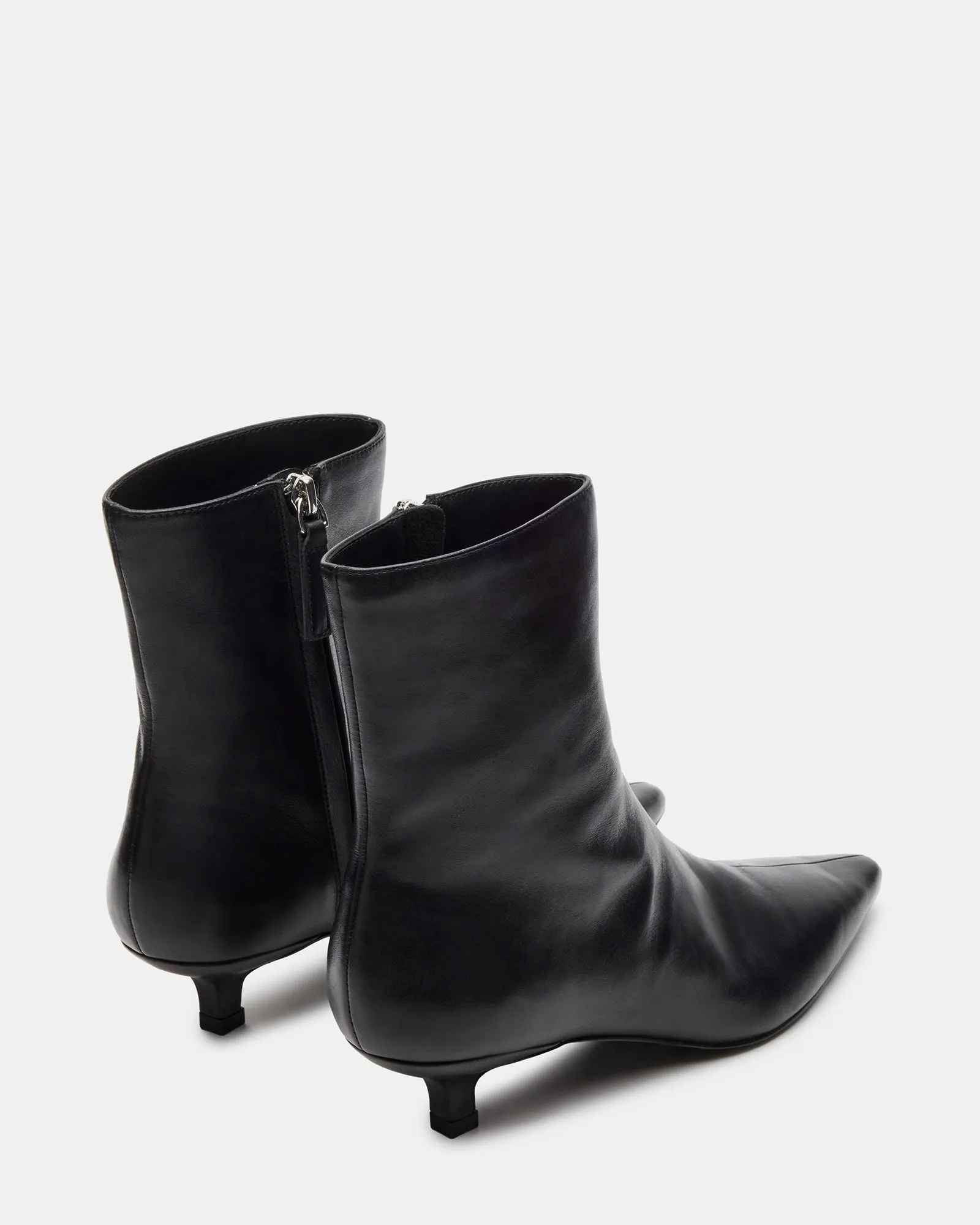 VILE BLACK LEATHER sold by Steve Madden product image thumbnail 5