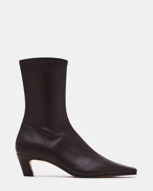 KIMMENS BROWN made by Steve Madden