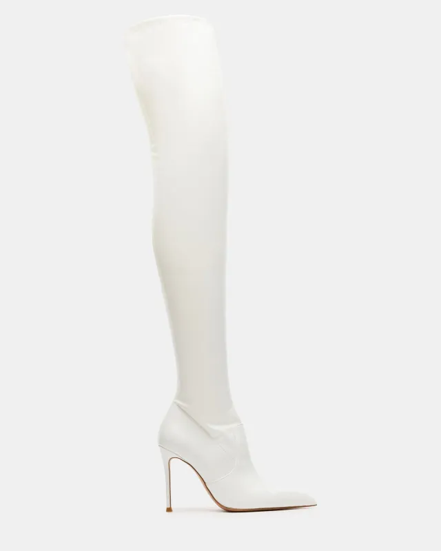 PEGASUS WHITE PATENT made by Steve Madden