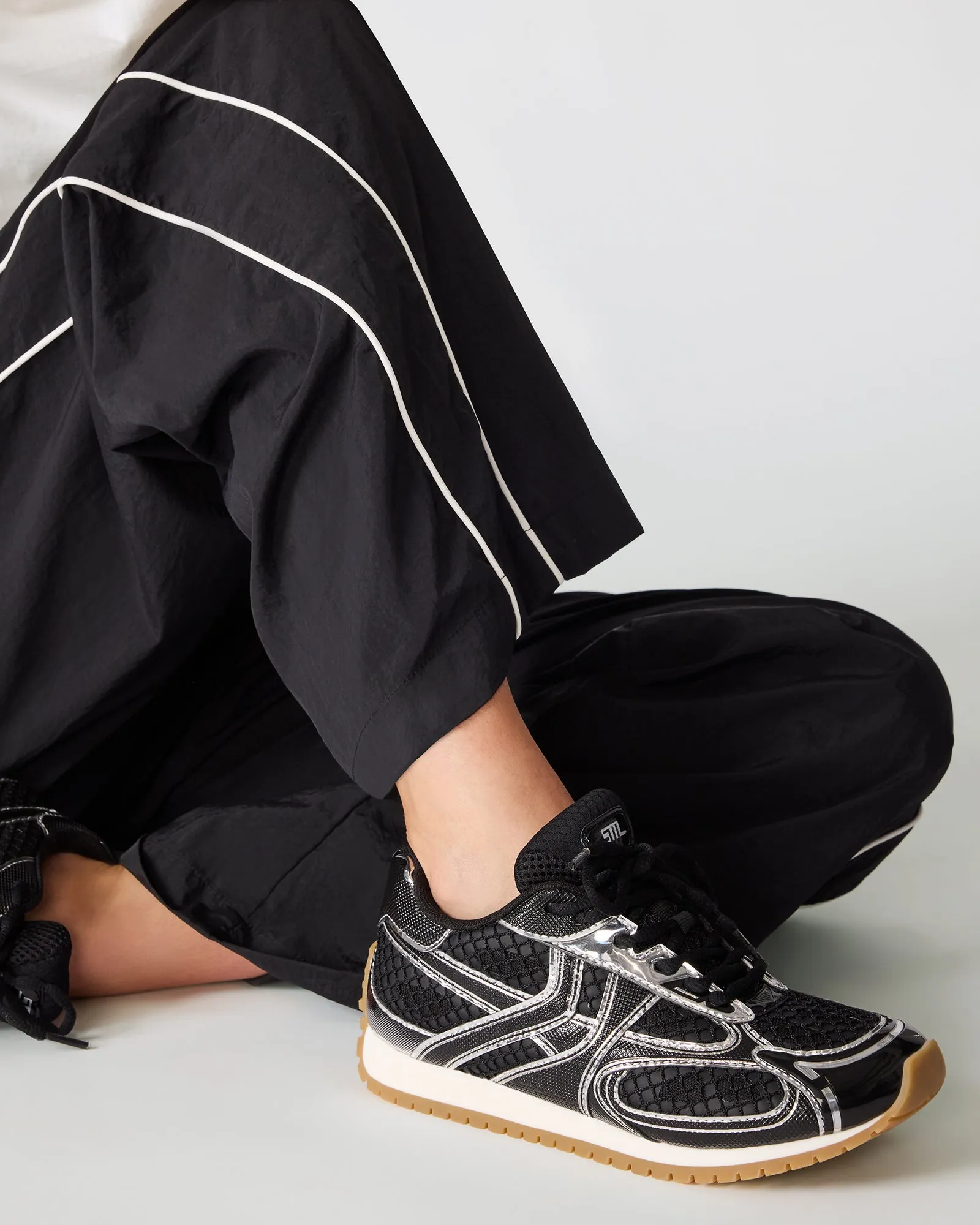 PAGER BLACK sold by Steve Madden product image thumbnail 2