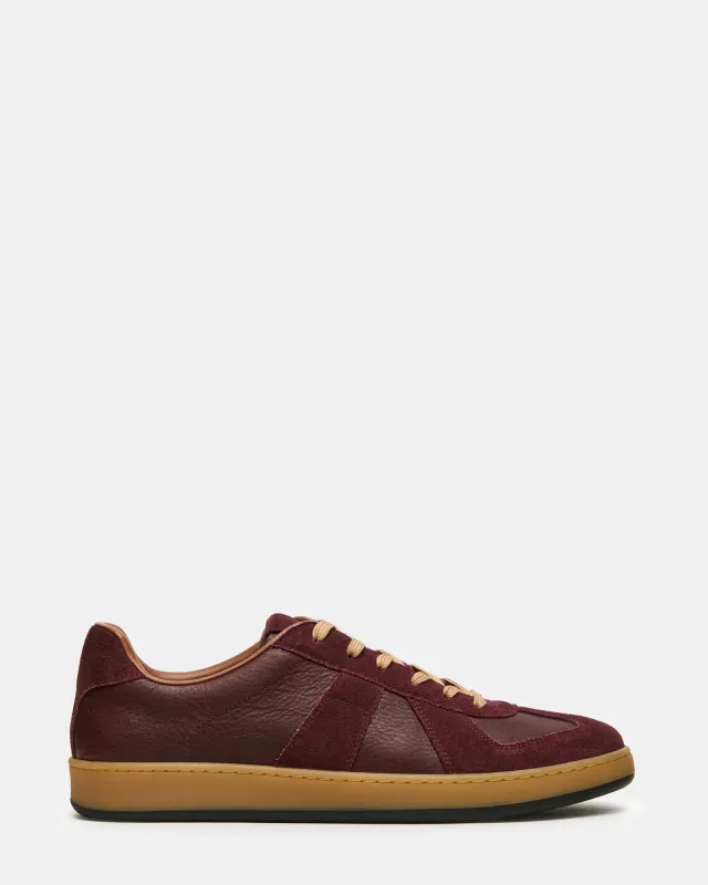 DAMAR DARK CHERRY made by Steve Madden