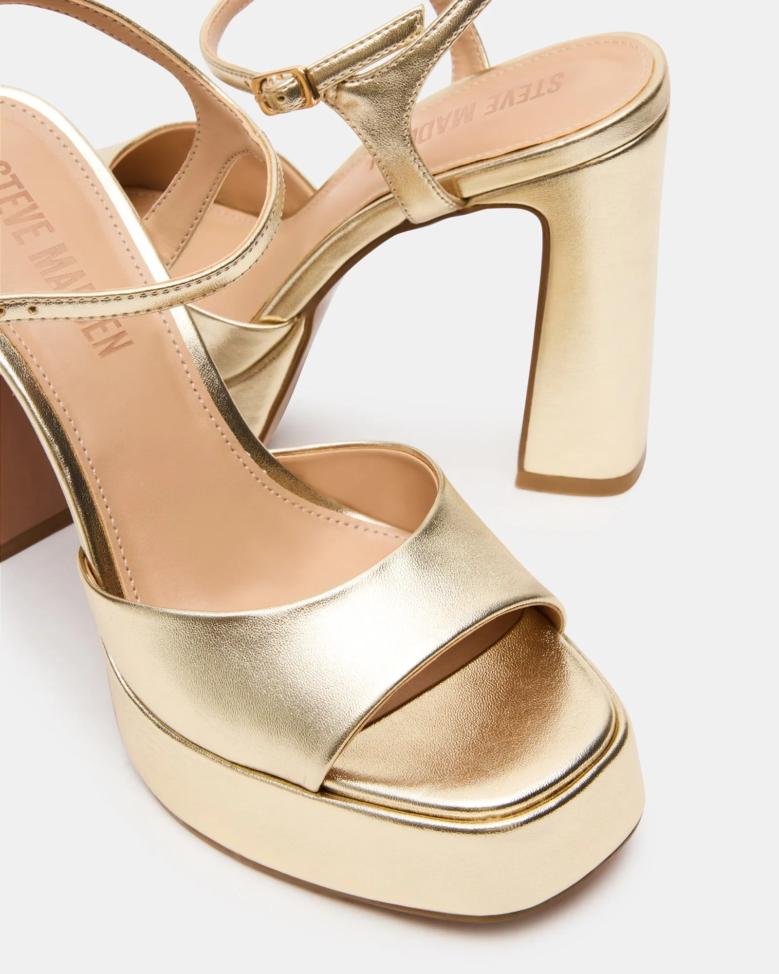 LIANDRA HEEL & LEENA BAG BUNDLE sold by Steve Madden product image thumbnail 3