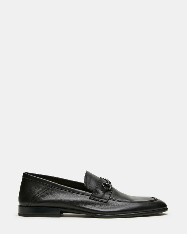 SCHMOOZE BLACK LEATHER made by Steve Madden