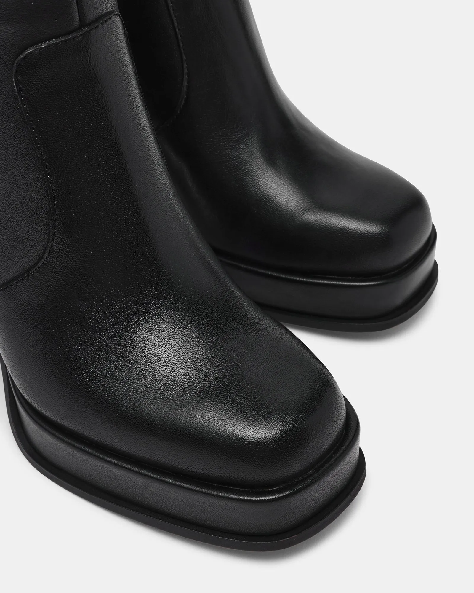 ODELIA BLACK LEATHER sold by Steve Madden product image thumbnail 3