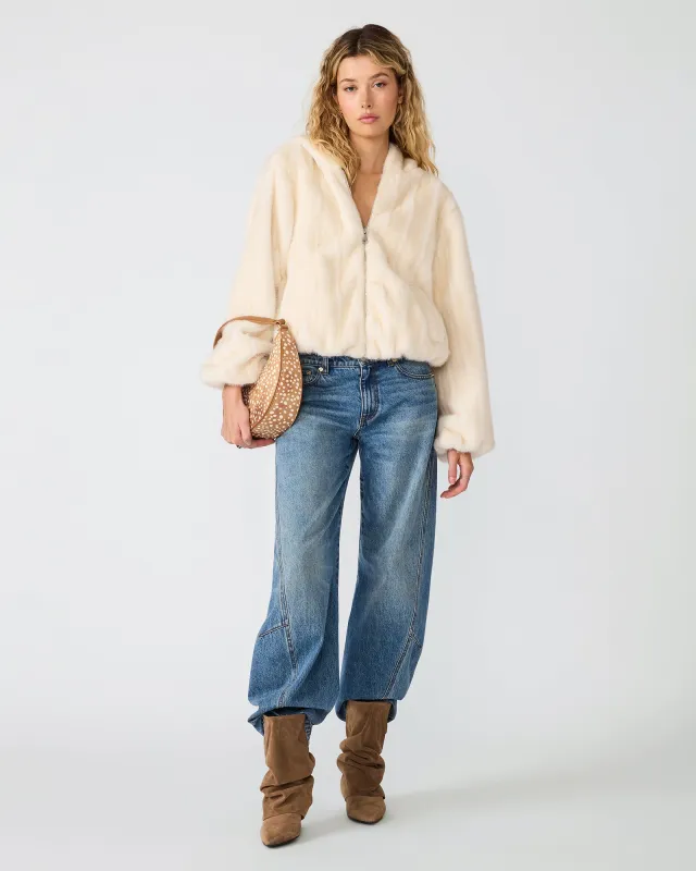 MAVIS JACKET SNOW WHITE made by Steve Madden