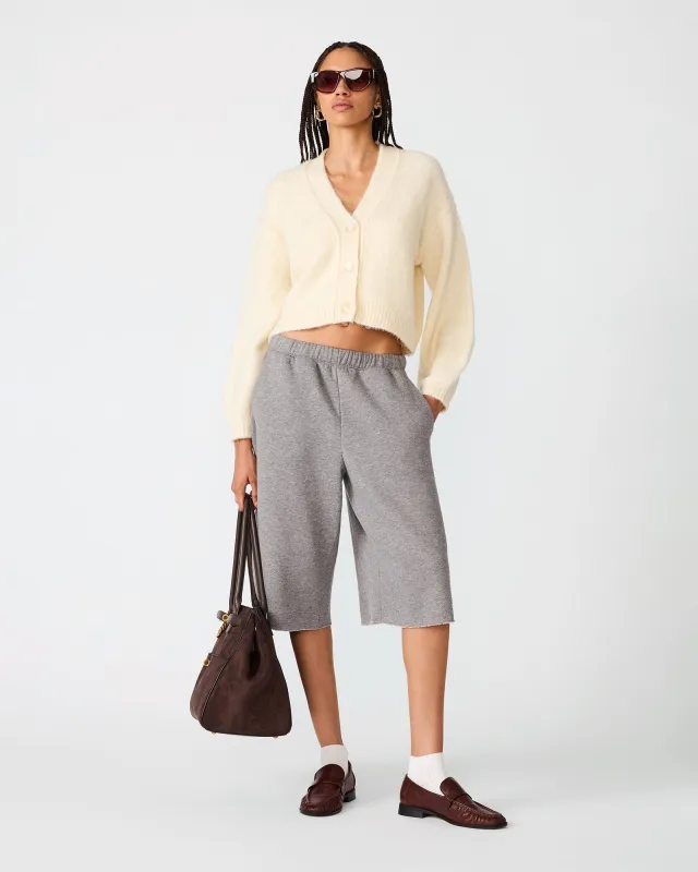 FLEECE SWEAT SHORT LIGHT HEATHER GREY made by Steve Madden