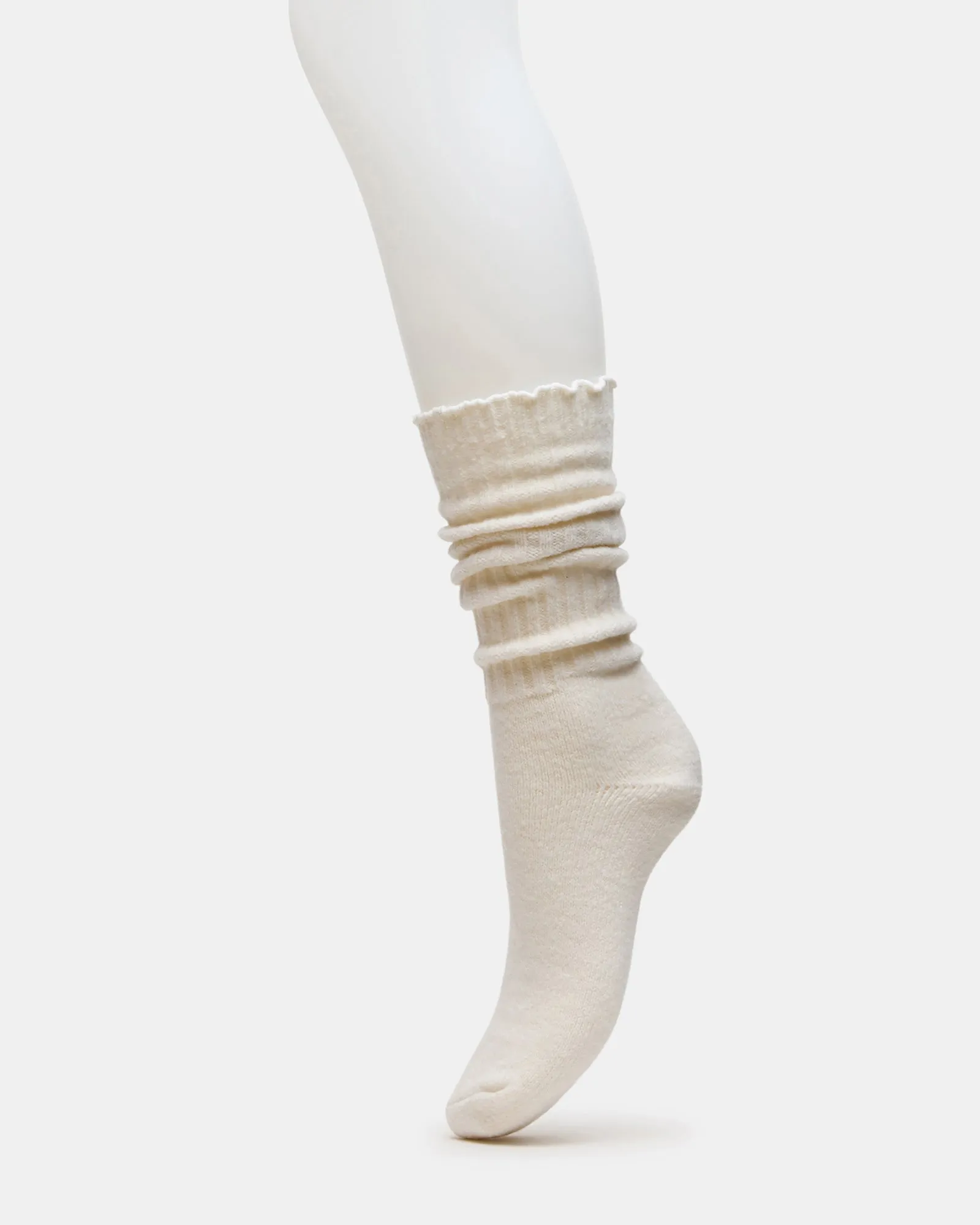 2 PACK SUPER SOFT LETTUCE EDGE SOCKS IVORY/BURGUNDY sold by Steve Madden product image thumbnail 4