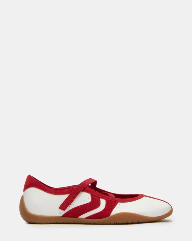 PULSE WHITE/RED made by Steve Madden