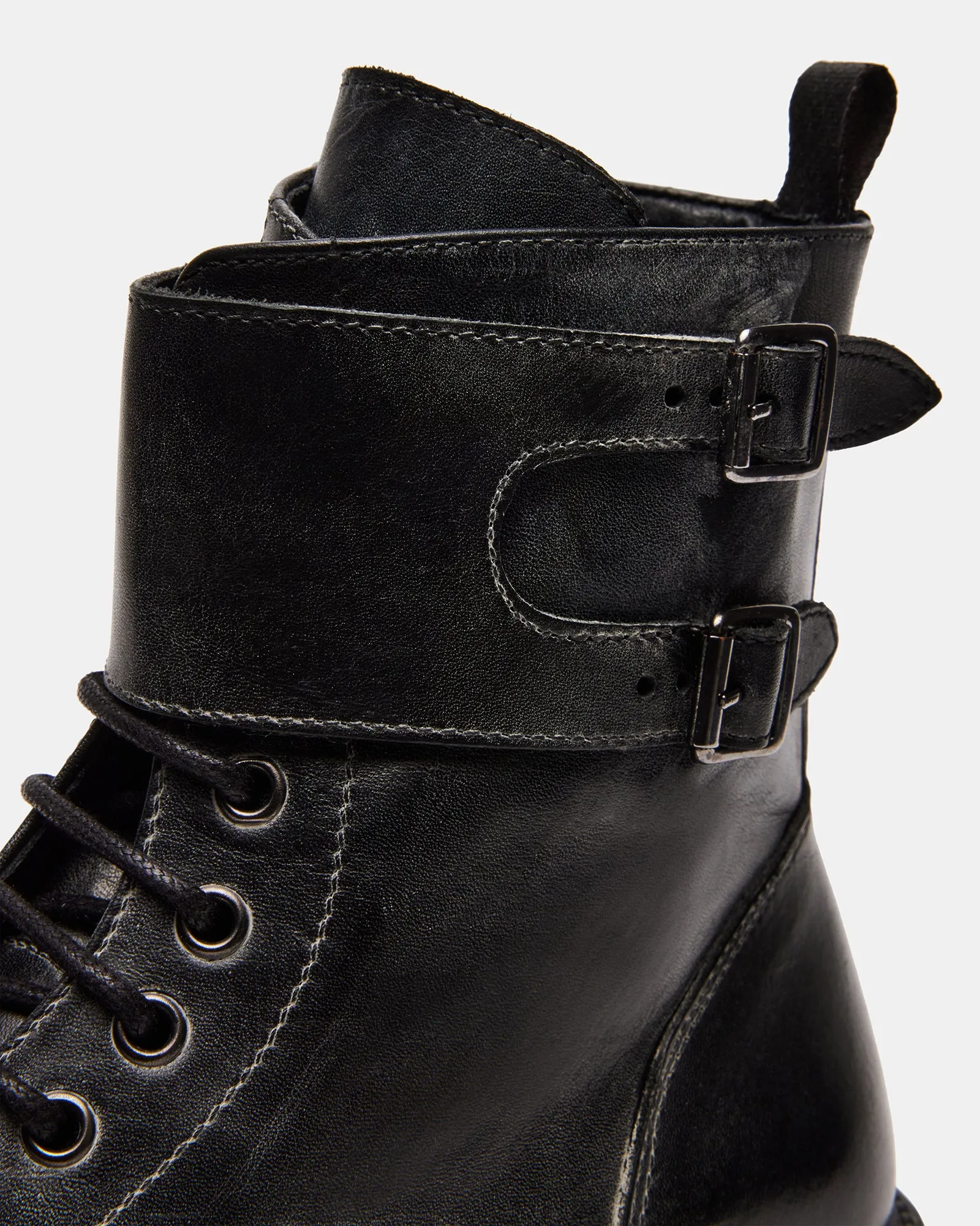 LUCIANO BLACK LEATHER sold by Steve Madden product image thumbnail 4