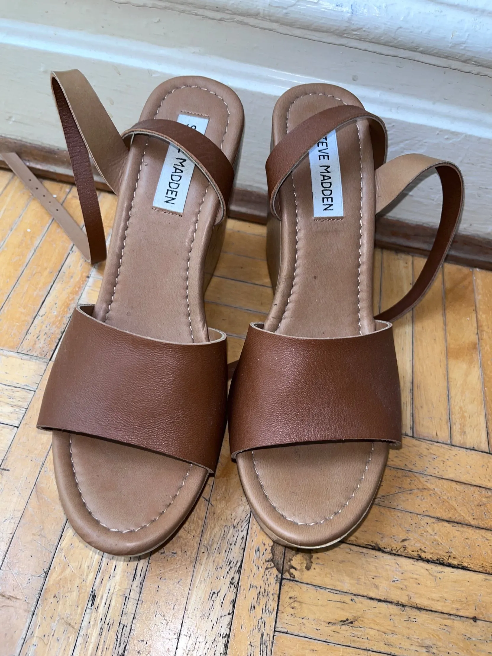 WELSH COGNAC LEATHER - SM REBOOTED sold by Steve Madden