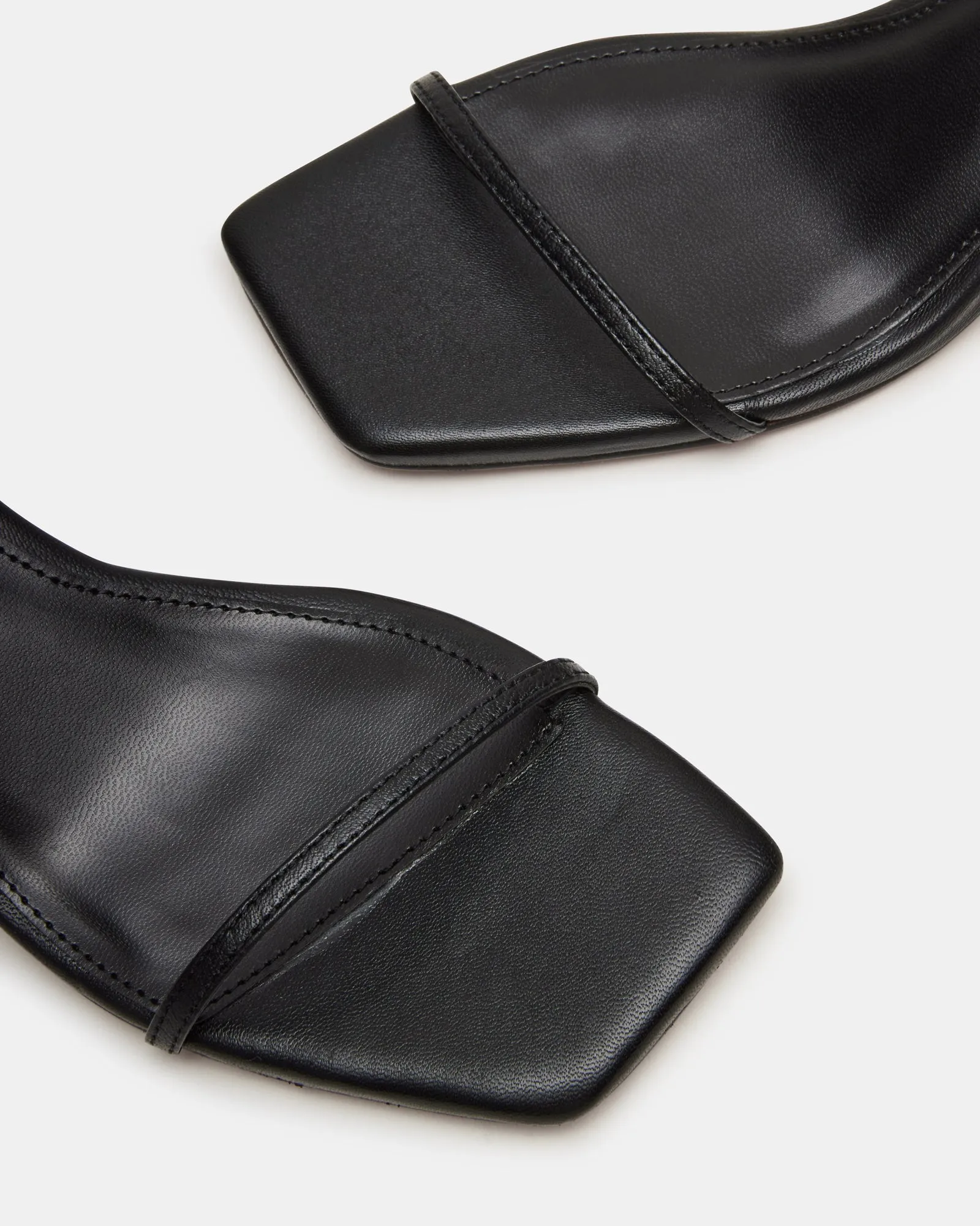 HAIZLEY BLACK LEATHER sold by Steve Madden product image thumbnail 3