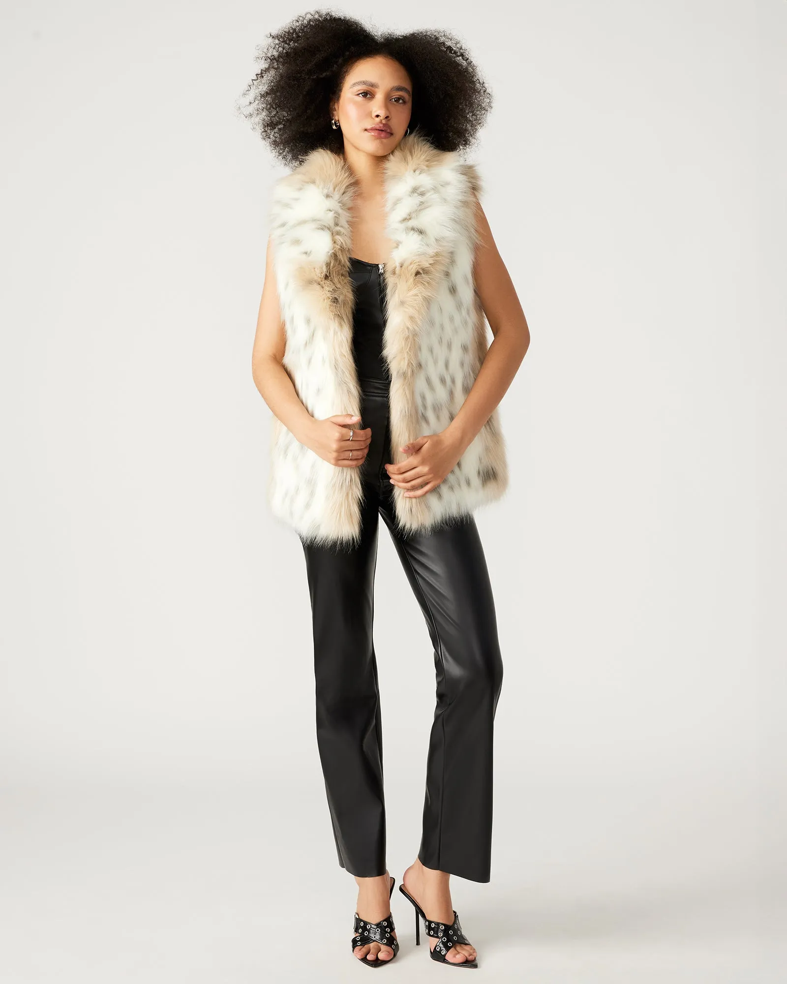 RUBICON VEST SNOW LEOPARD sold by Steve Madden product image thumbnail 4