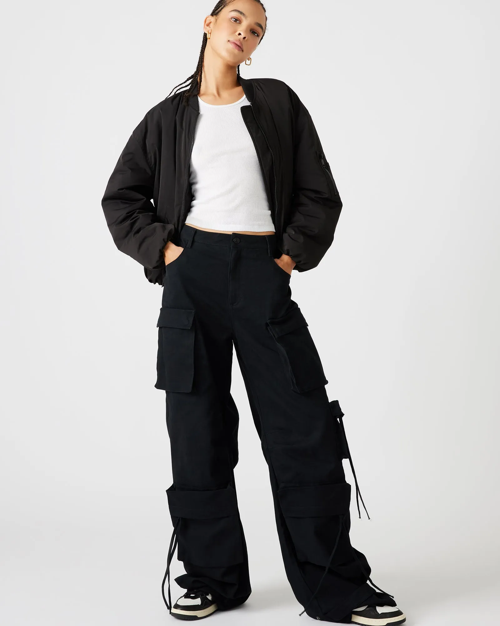 VIDA JACKET BLACK sold by Steve Madden