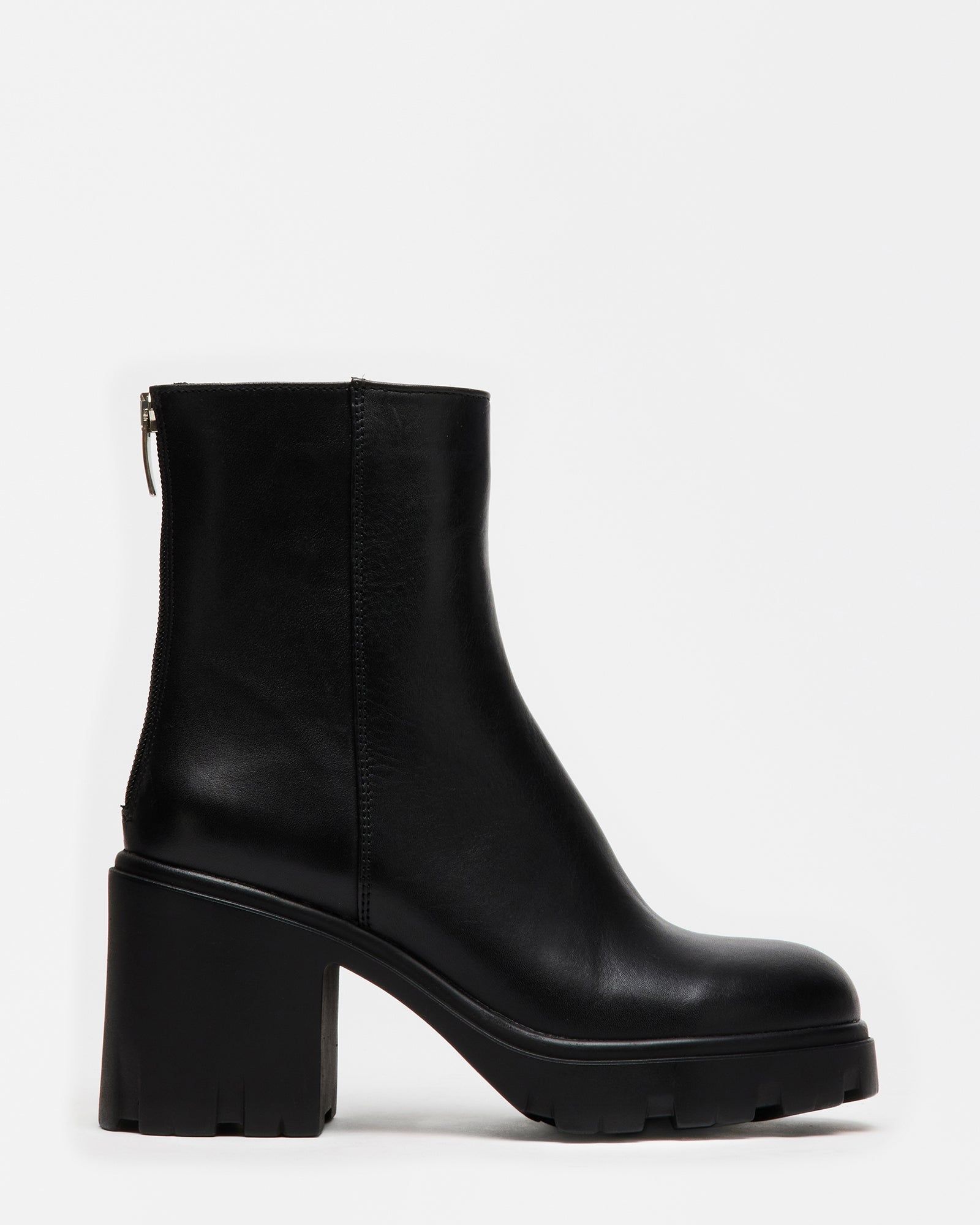 GOUCHO BLACK LEATHER - SM REBOOTED sold by Steve Madden