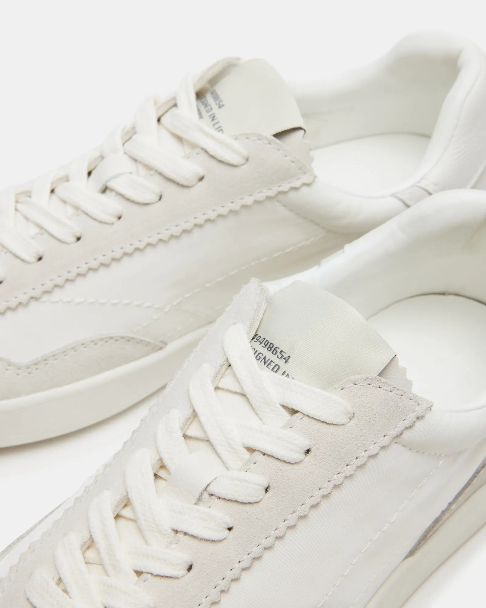 BRAXTON WHITE sold by Steve Madden product image thumbnail 3