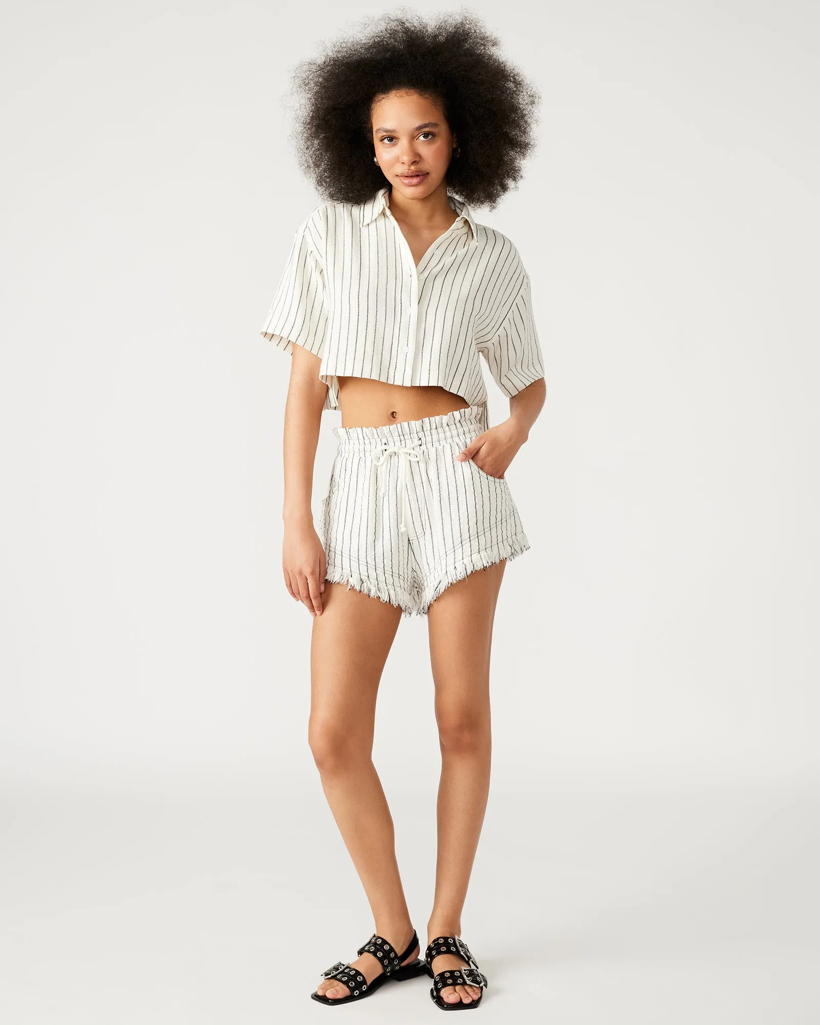 CALI TOP WHITE/BLACK sold by Steve Madden product image thumbnail 5