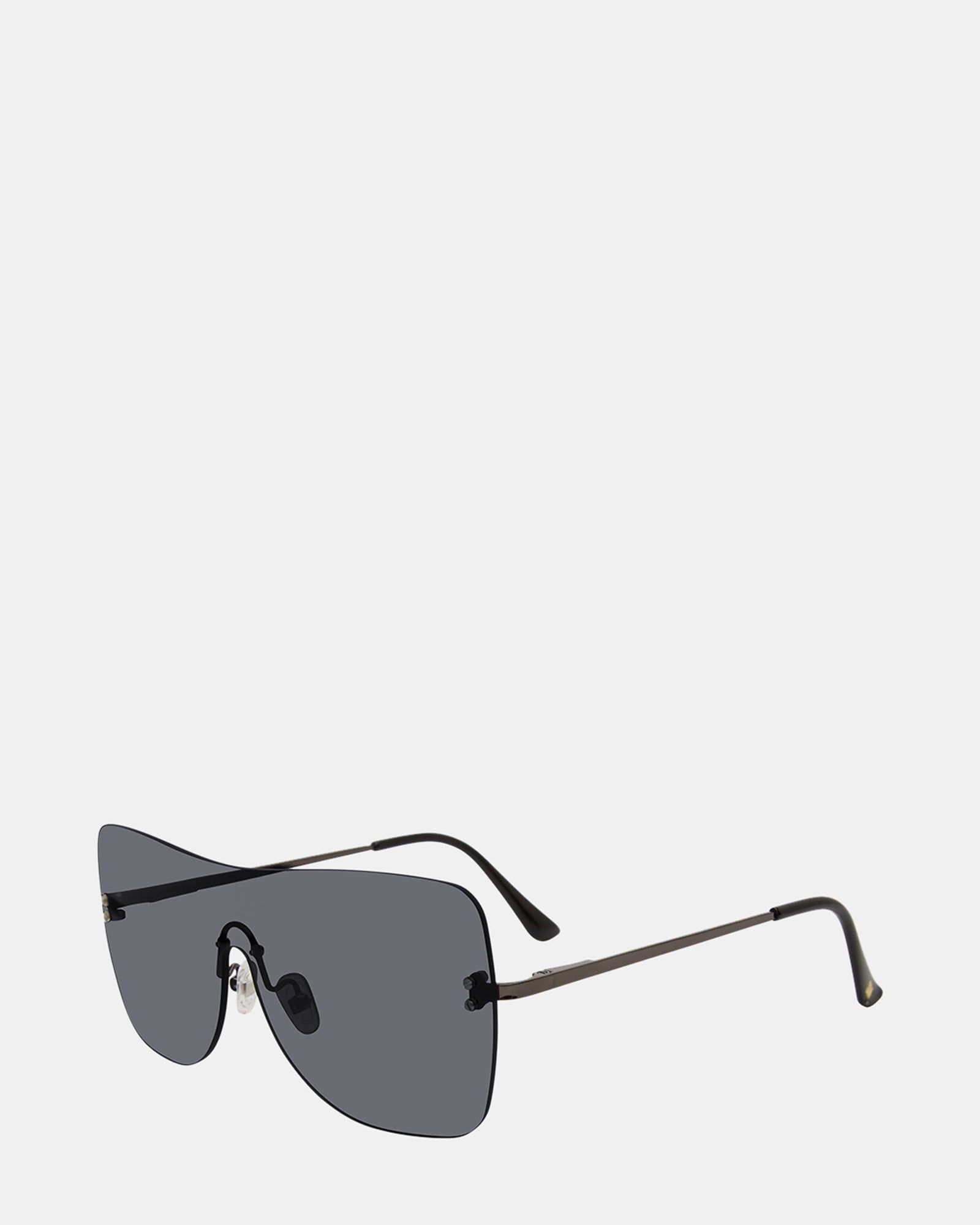 BENTLEY SUNGLASSES BLACK sold by Steve Madden product image thumbnail 3