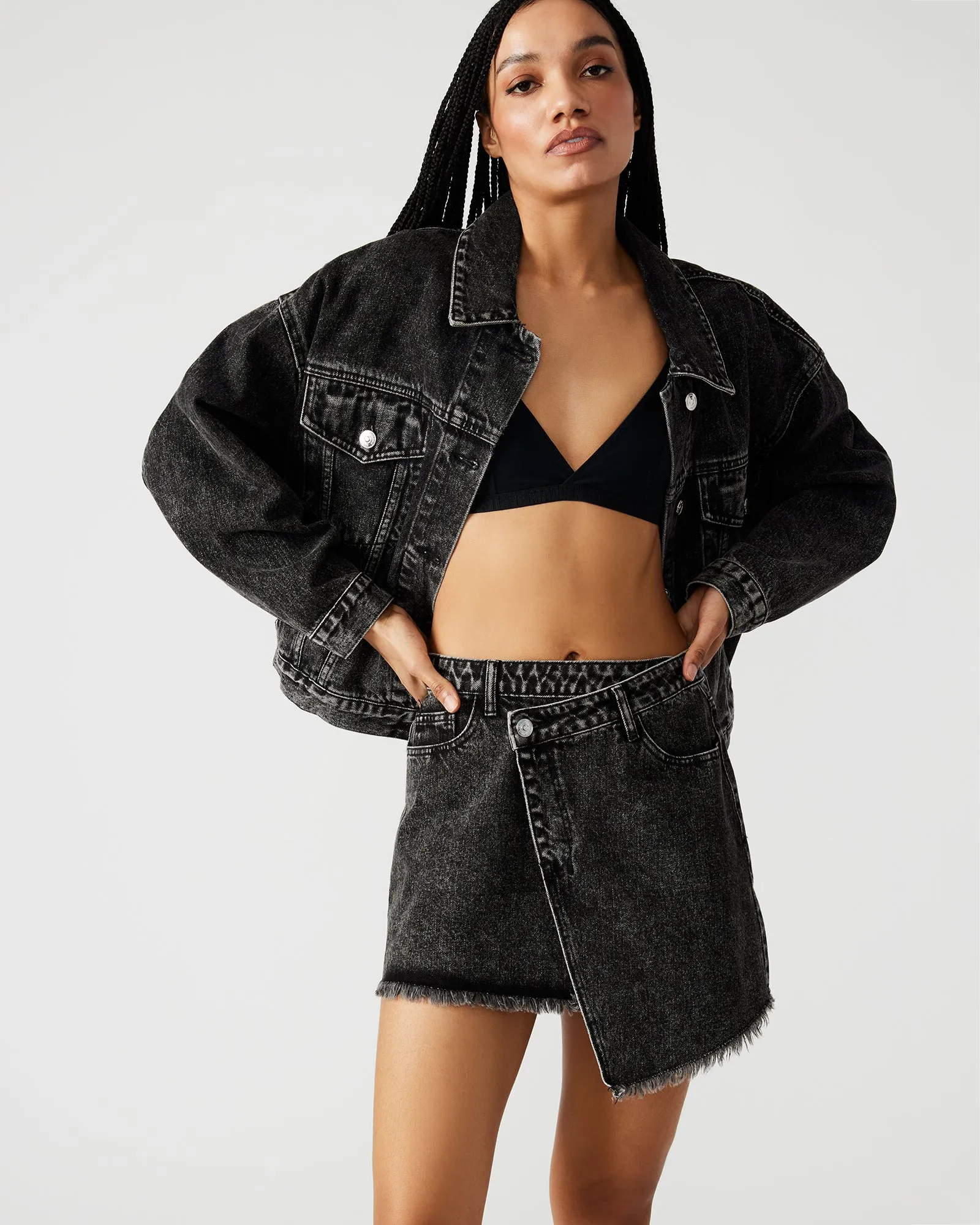 SIENNA DENIM JACKET BLACK sold by Steve Madden product image thumbnail 5