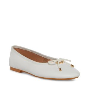 BLOSSOMS WHITE LEATHER sold by Steve Madden