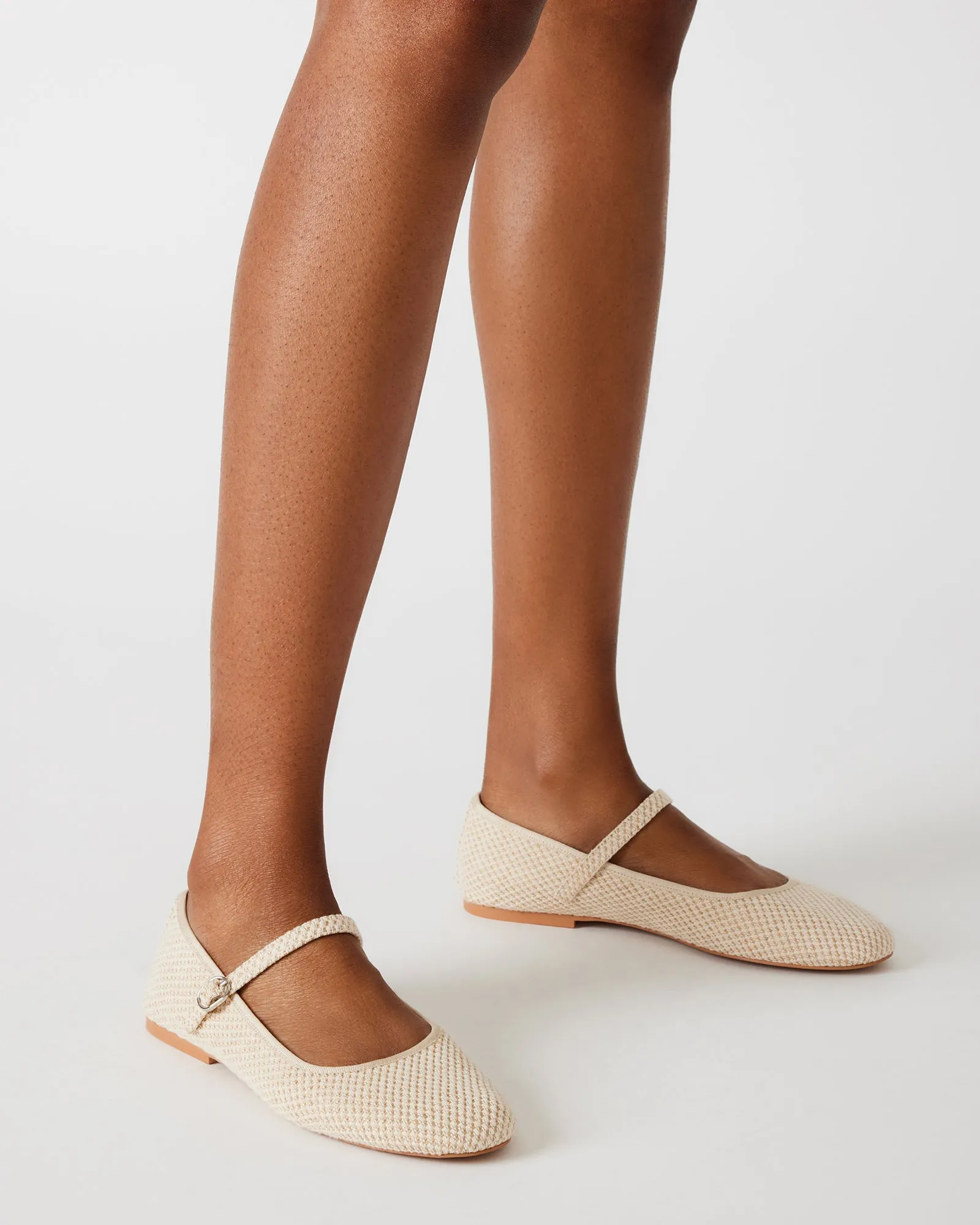 VINETTA NATURAL RAFFIA sold by Steve Madden product image thumbnail 2