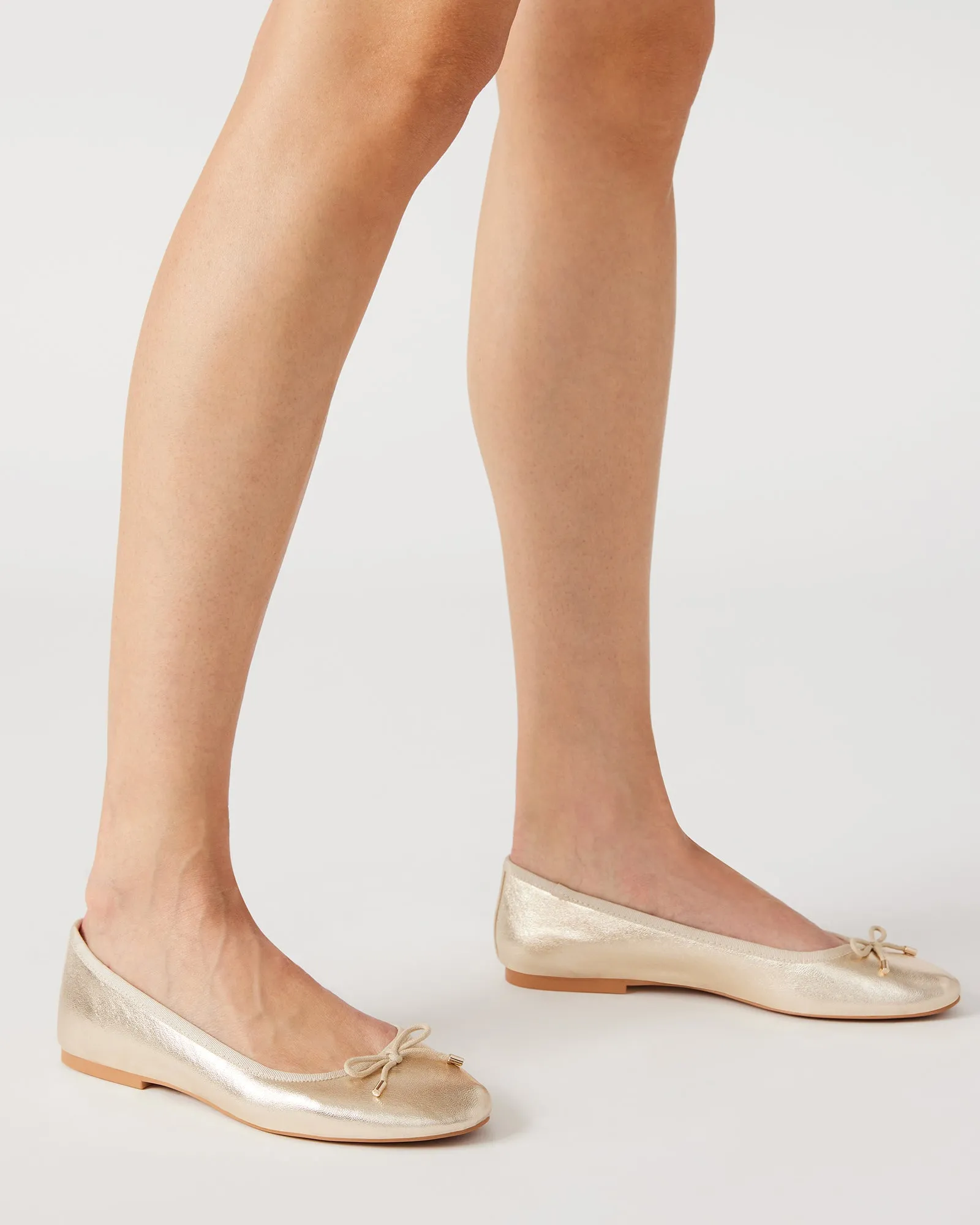 BENITA GOLD sold by Steve Madden product image thumbnail 2