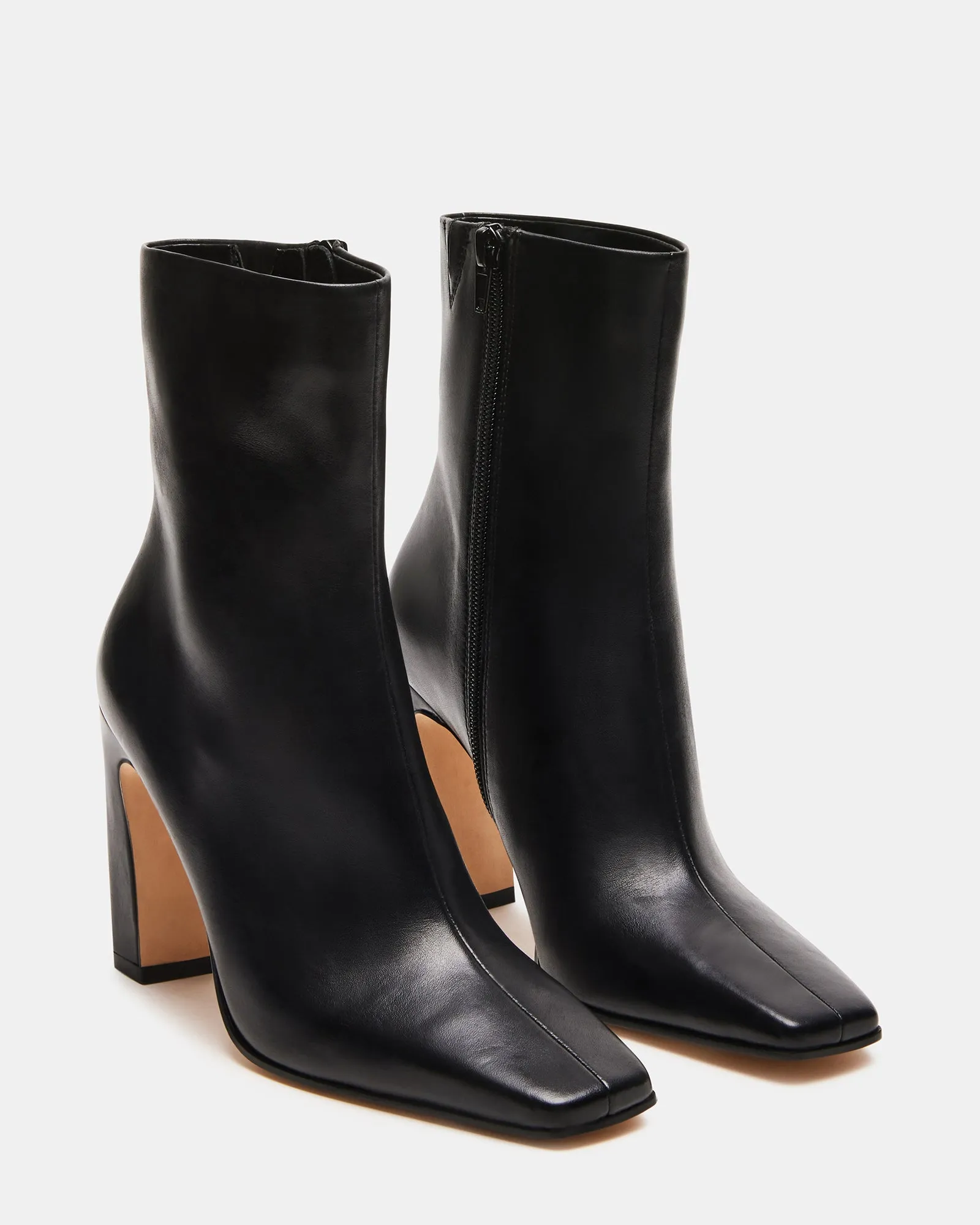 LIZABELLE BLACK LEATHER sold by Steve Madden product image thumbnail 3