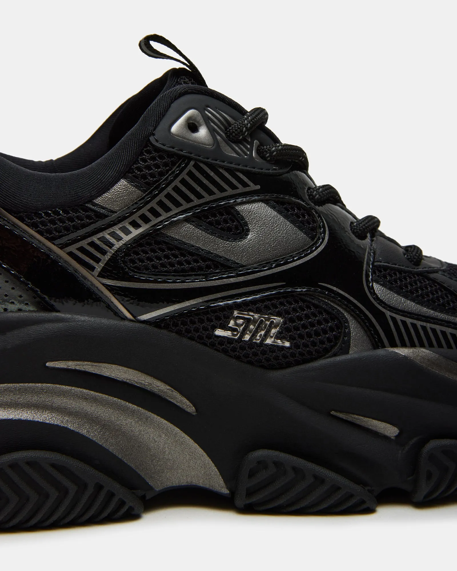 ★Steve Madden★新作★大人気★VORTEX BLACK★スニーカー Steve Madden VORTEX BLACK | Parallel