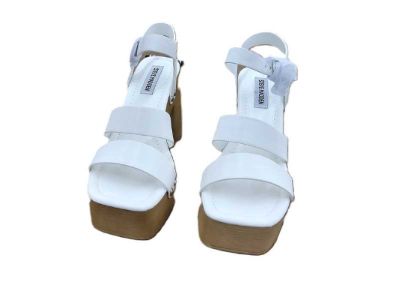 GAIN WHITE - SM REBOOTED sold by Steve Madden