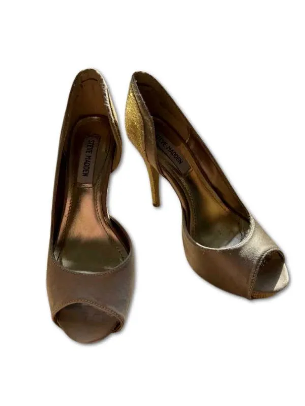 GOLD GLITTER PUMP HEELS - SM REBOOTED sold by Steve Madden