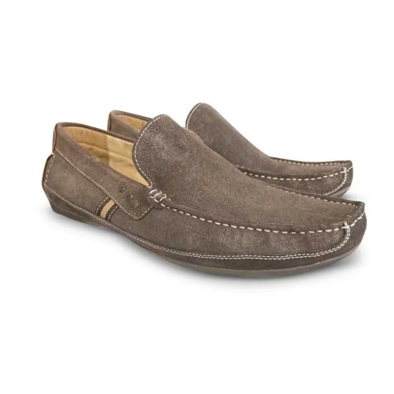 VYRALL BROWN SUEDE - SM REBOOTED sold by Steve Madden