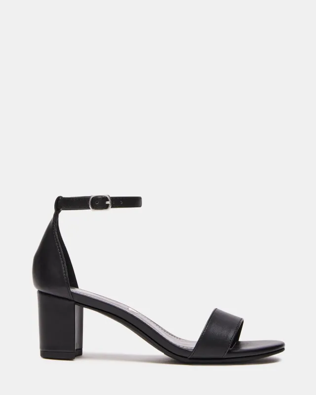 KIDS' CARRSON BLACK SMOOTH sold by Steve Madden
