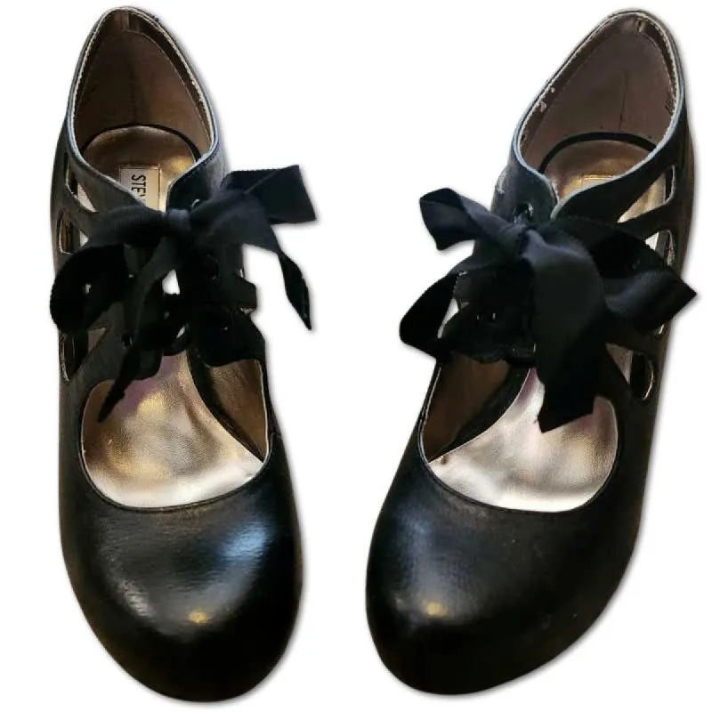 MISSY PUMPS - SM REBOOTED sold by Steve Madden